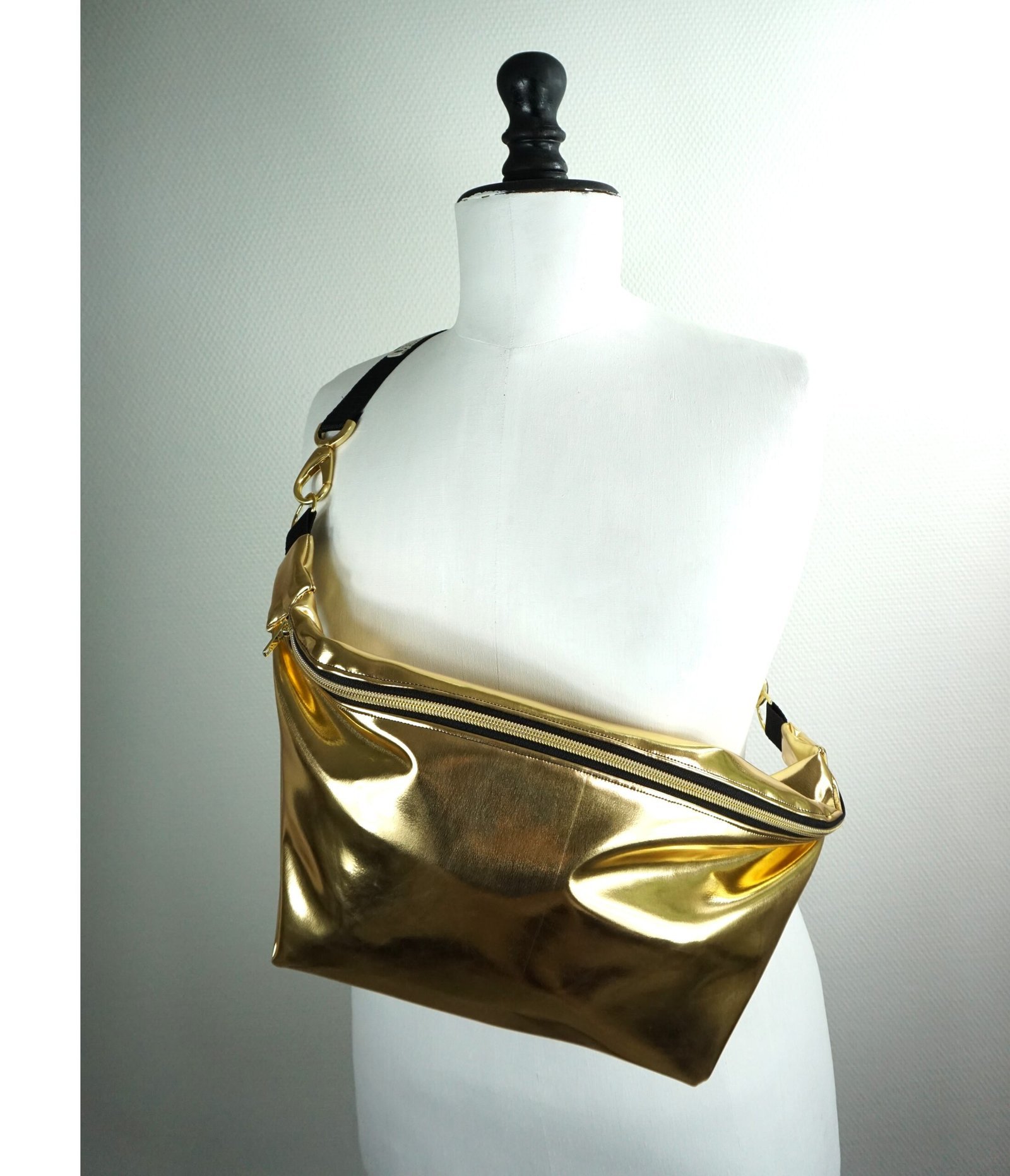 Sac banane doré - Bordeau zip noir – Image 5