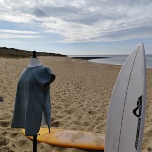 PONCHO éponge bio pour le réconfort après l&rsquo;effort GIRAFE