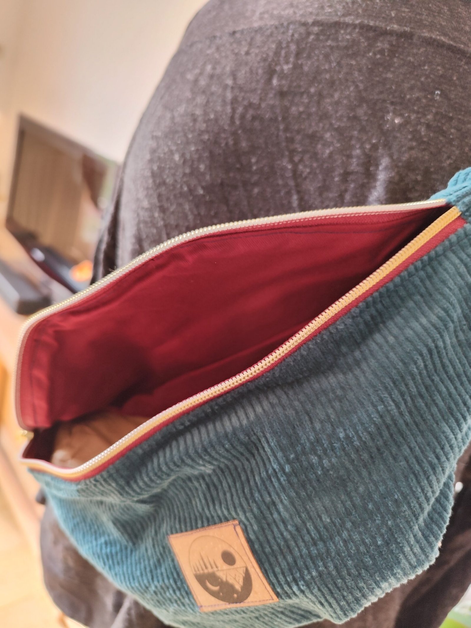 sac banane velours/ léopard tendance – Image 6
